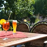 Land-gut-hotel Allerhof Mini-hôtel Frankenfeld