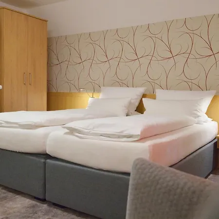 אורחן Land-gut-hotel Allerhof